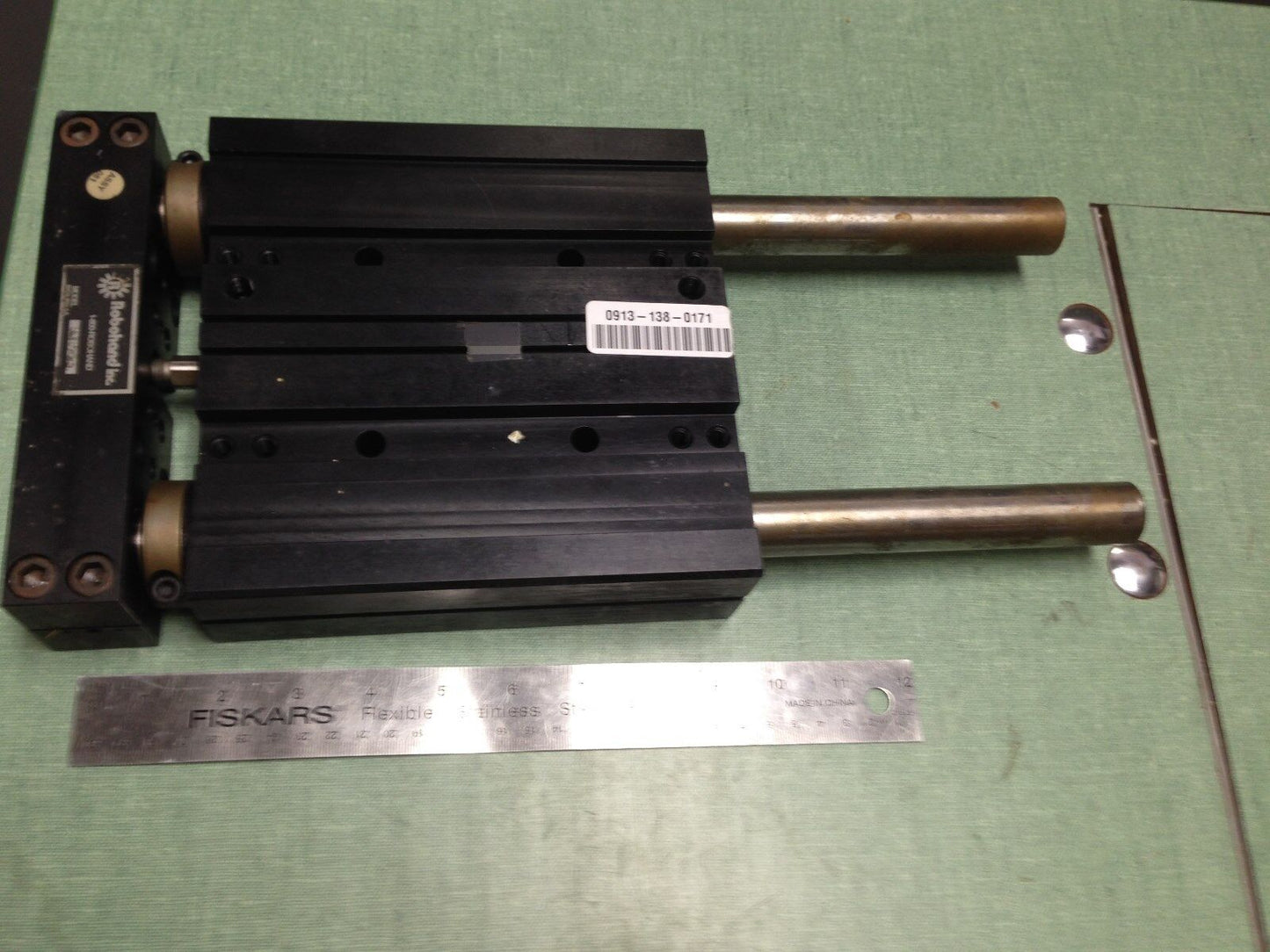New Robohand Dlt-25Eb5 Pneumatic Thrust Slide,125Mm Stroke, Robohand Dit25eb5,Ta