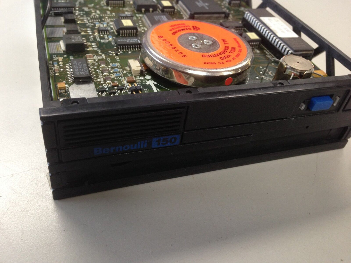 New Iomega Beta 150A Removable Disk Storage Drive Scsi,Bernoulli 150,Eu