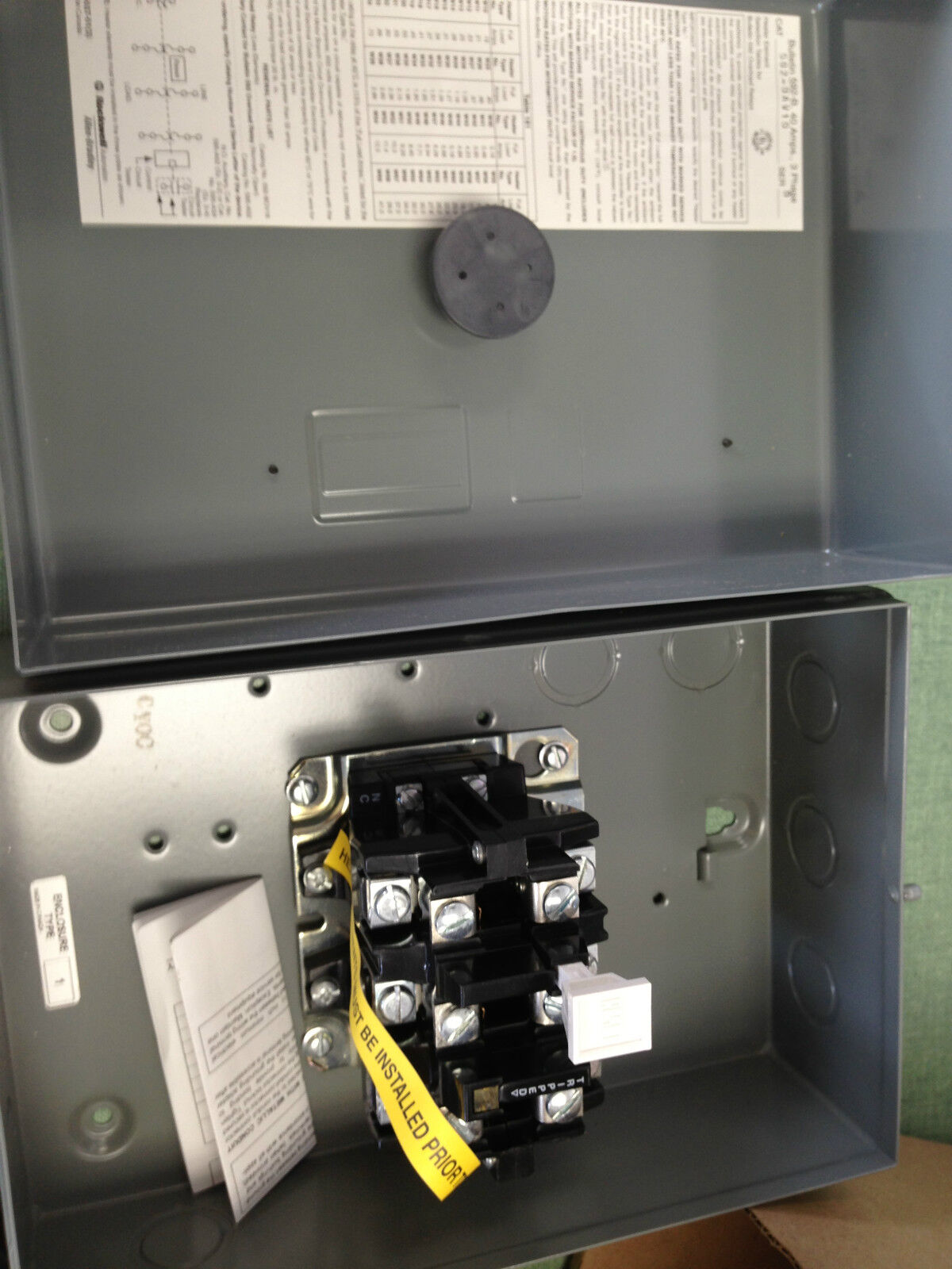 Allen-Bradley 592-Bav16, Enclosed 40 Amp Overload Relay,Nema Size 0/1 592-B,Tg