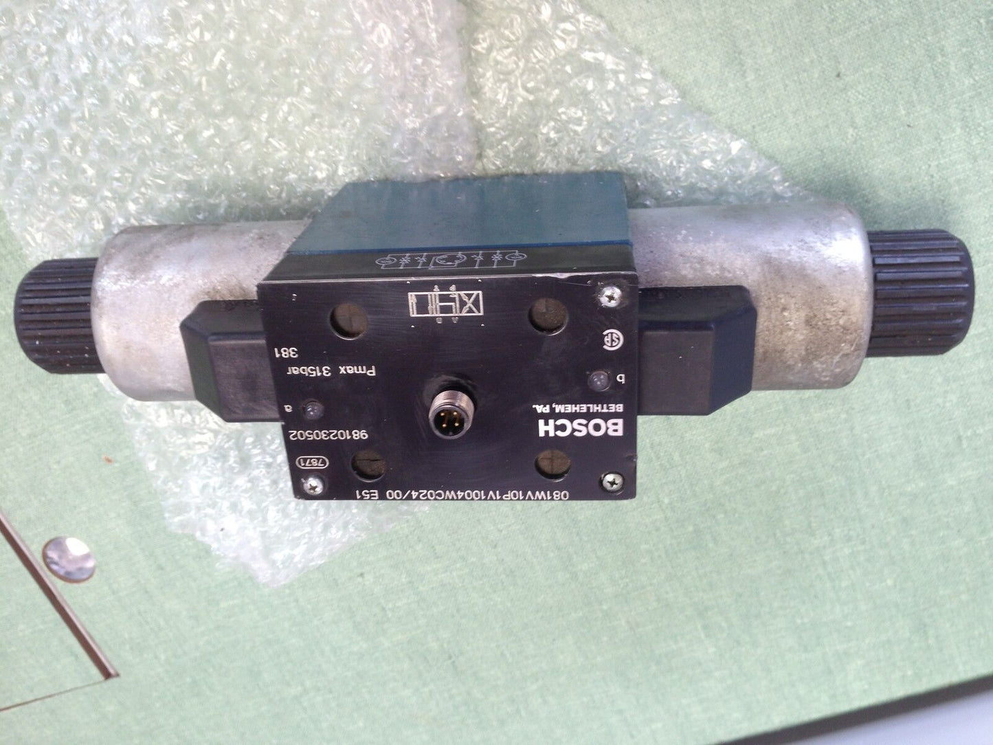 Bosch 081Wv10p1v1004wc024/00 E51 Hydraulic Proportional Solenoid Valve,24 Vdc,An