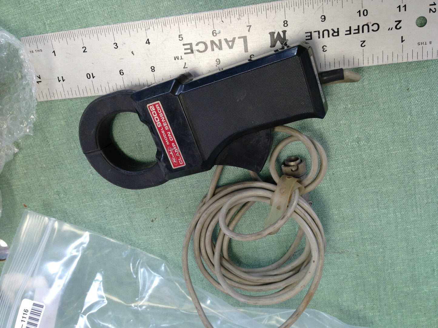 Hioki Model 9002 Universal Clamp On Current Sensor