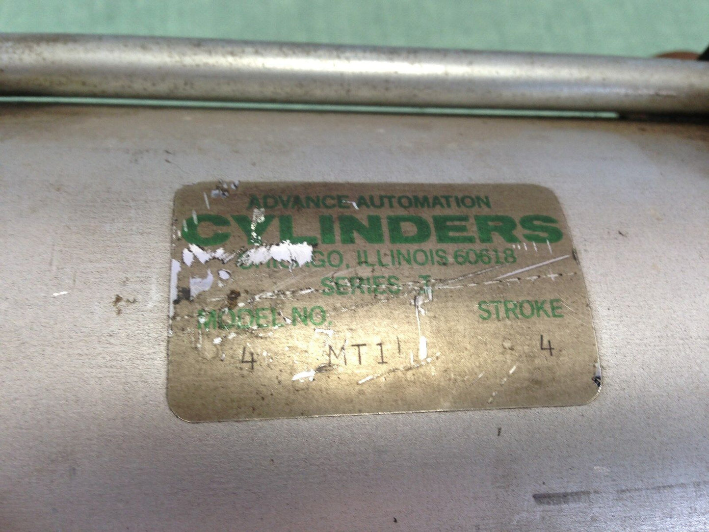 New Advance Automation 4 Mt1 Pneumatic Cylinder, Stroke: 4", Bore: 4"