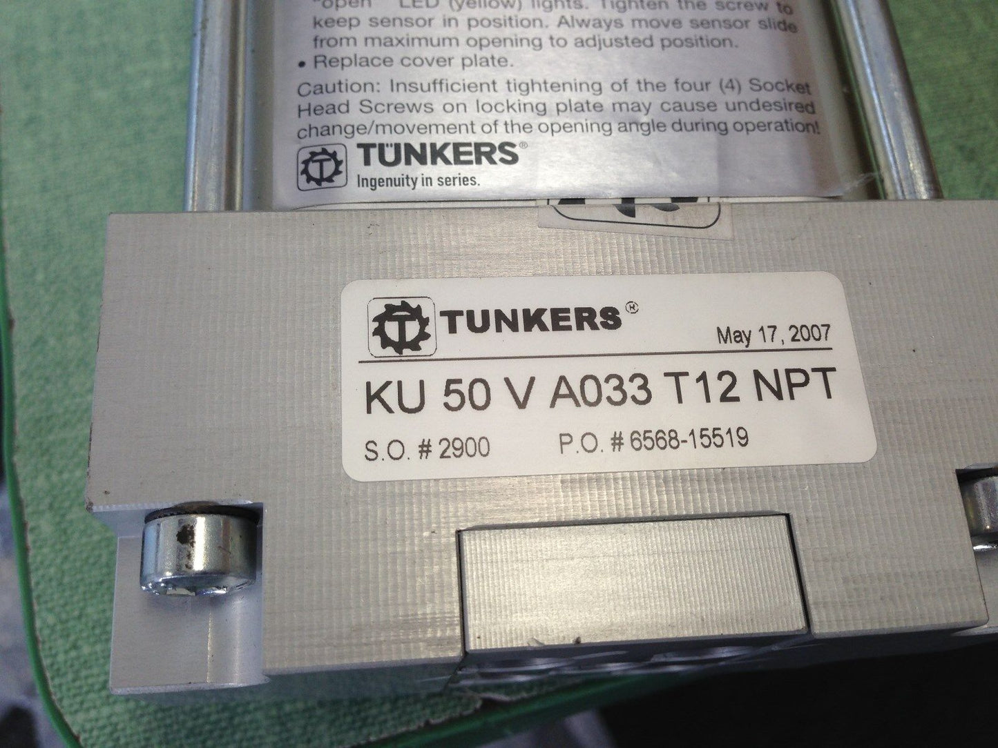 Tunkers Ku 50 V A033 T12 Npt Pneumatic Power Clamp,130* Rotation,Ni2-Q9,Tn