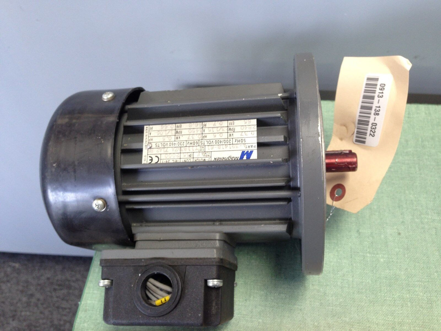 Magnetek A-391418-61 Ac Motor,T11 83 Vza 71A2 B5 3 Phase, .5 Hp,200-460 Vac,Dh