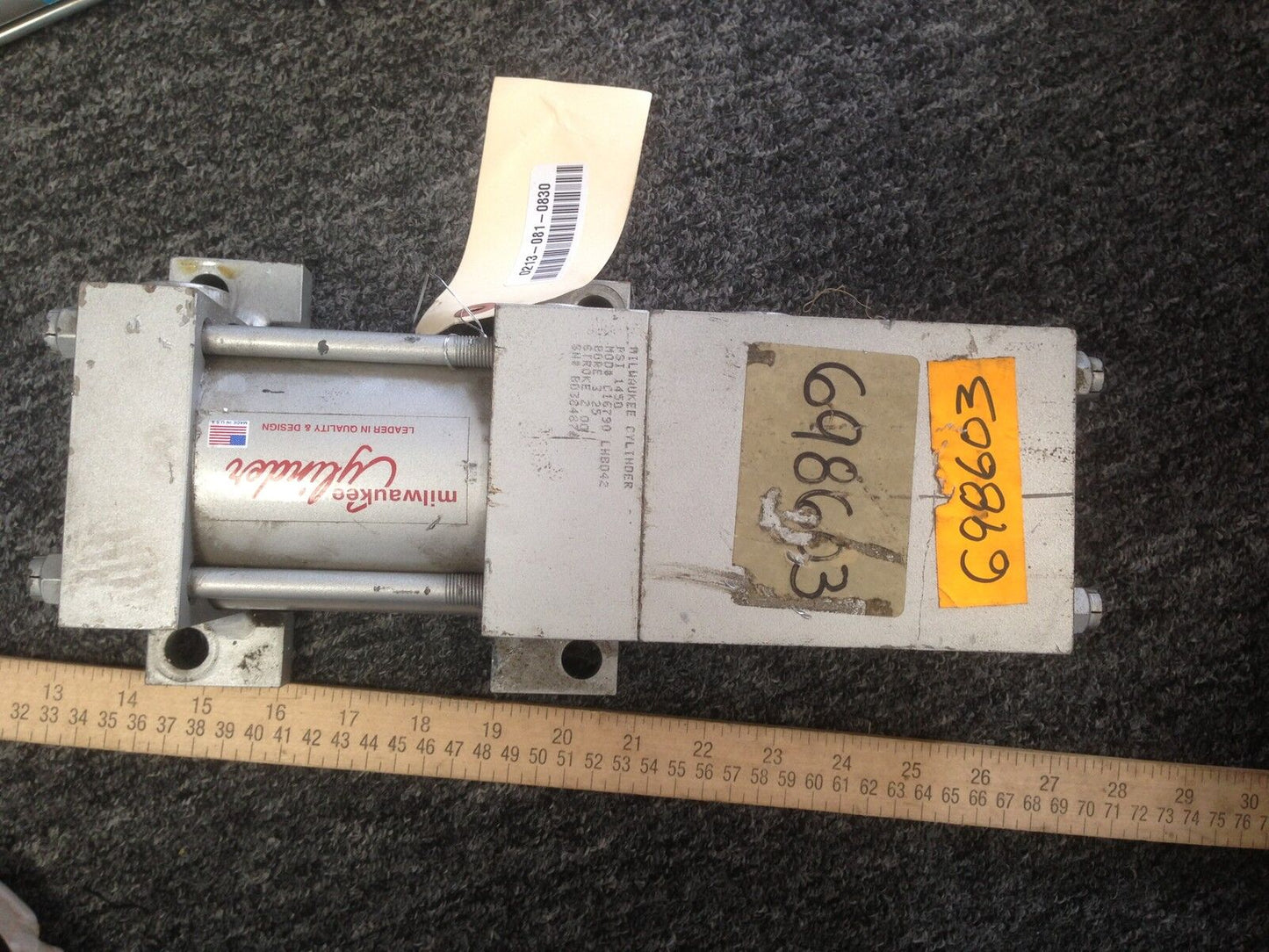 New Milwaukee C16790 Lhbd42 Hydraulic Cylinder,Bore 3.25,Stroke 2.00,1450 Psi,Ar